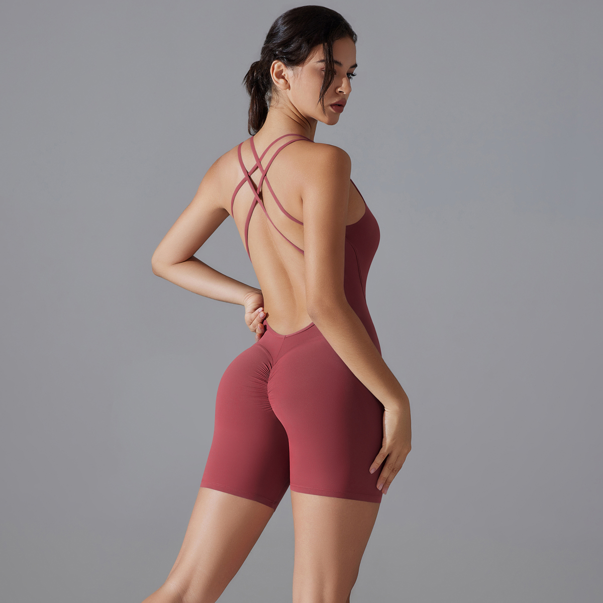 طقم يوجا مثير بدون ظهر رياضي ض - مراجعة Pilates Yoga Gear وسعره