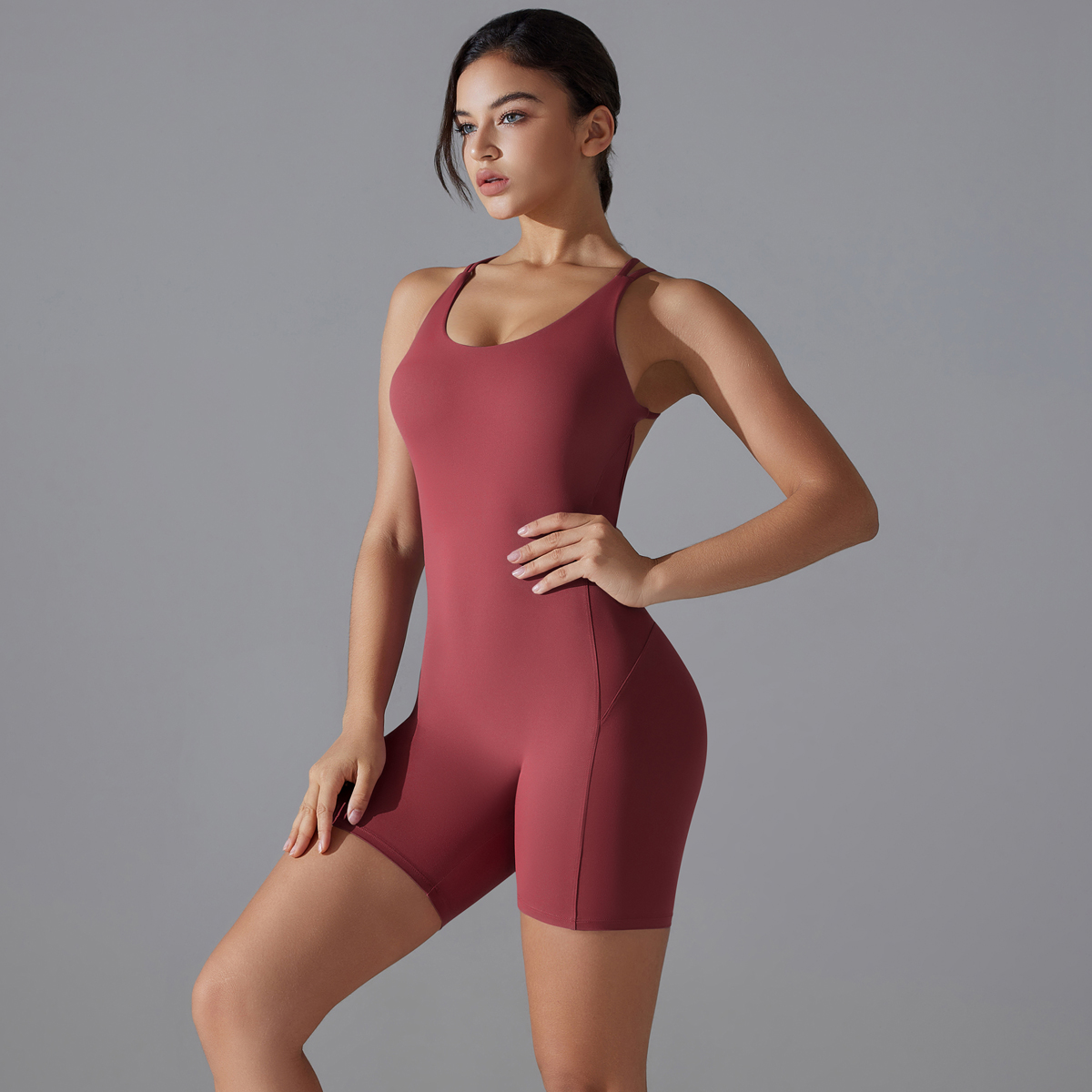 طقم يوجا مثير بدون ظهر رياضي ض - مراجعة Pilates Yoga Gear وسعره