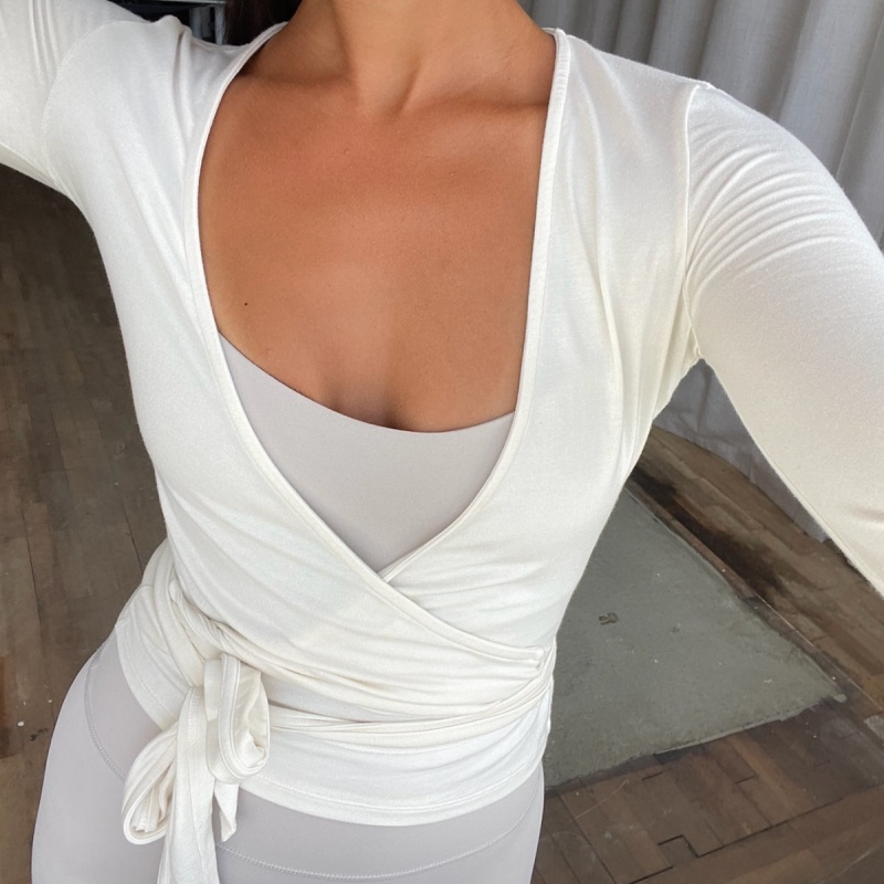Y2k الباليه بيلاتيس التفاف الأ - مراجعة Pilates Yoga Wrap Top وسعره