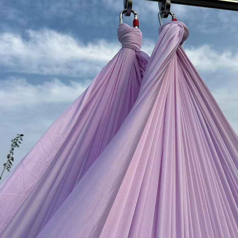 أرجوحة يوغا هوائية فاخرة منخفض - مراجعة Aerial Silk Hammock وسعره