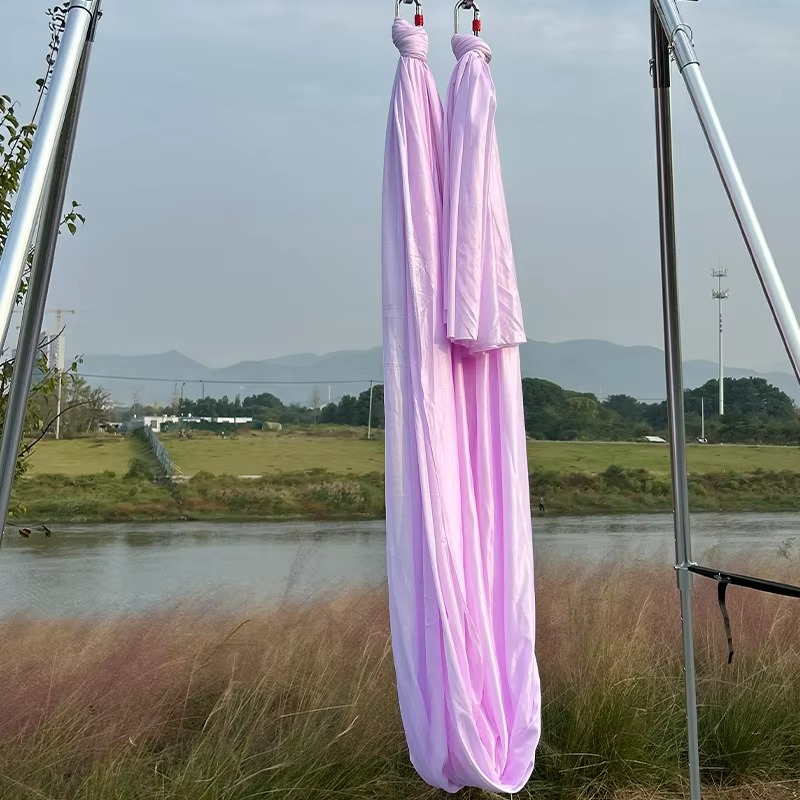 أرجوحة يوغا هوائية فاخرة منخفض - مراجعة Aerial Silk Hammock وسعره
