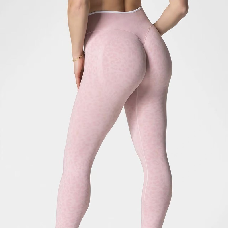 بنطلون رياضي نسائي بنقشة الفهد - مراجعة Pilates Yoga Legging وسعره